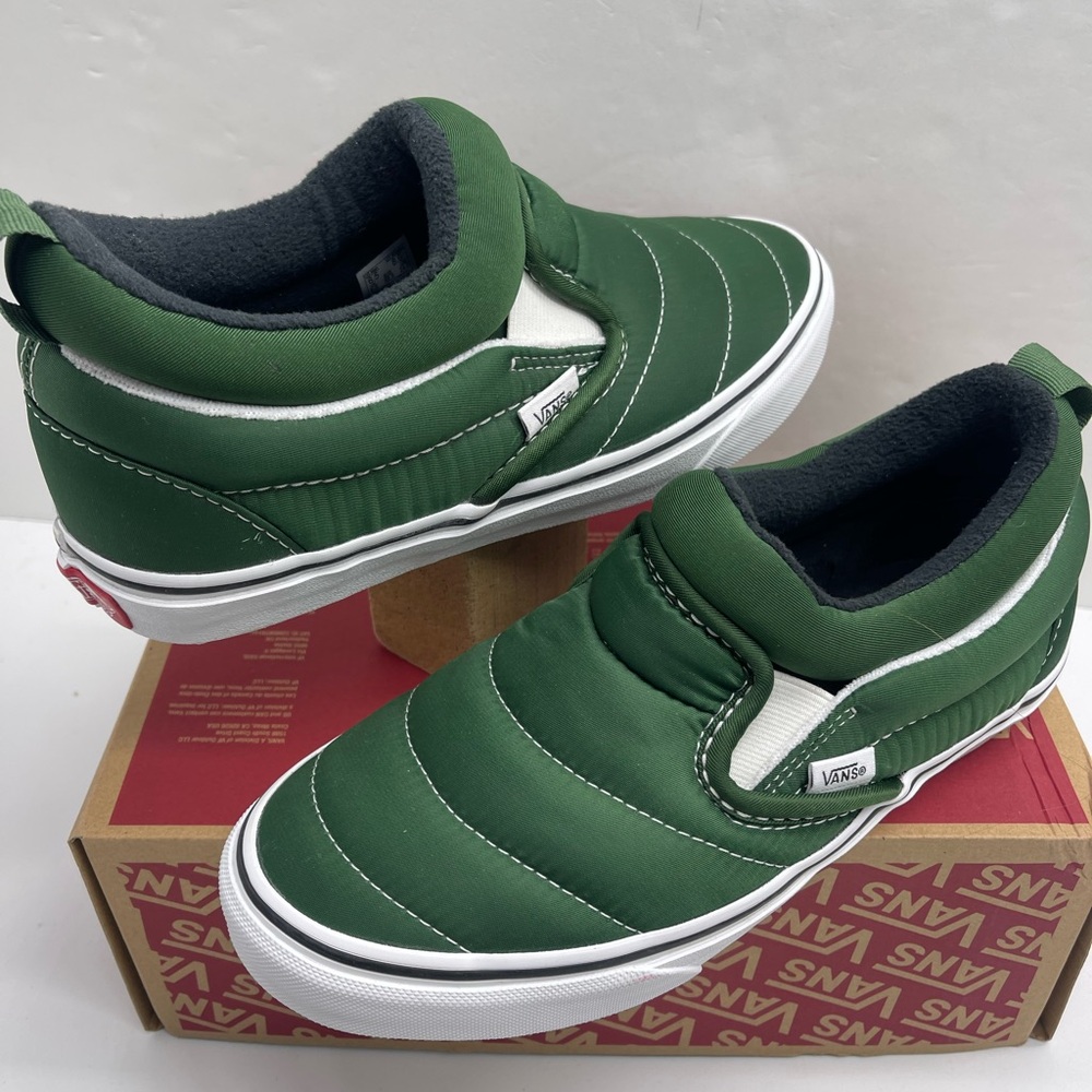 Vans WMNS 
Douglas Fir
VN0009QUBXU Forest Green Slip-On Sneakers - Picture 5 of 16